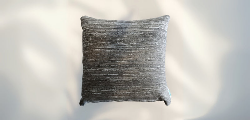 Throw Pillow Grey Seal